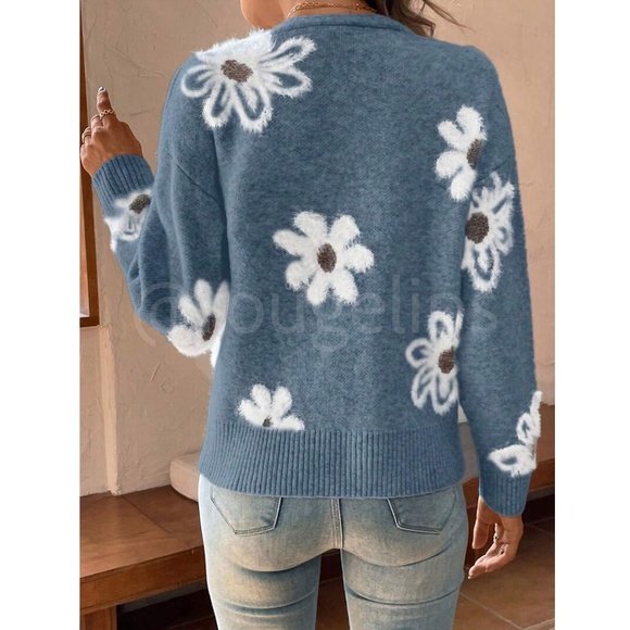 Blue Cardigan Knit Flower Textured Button Front Stretchy, Soft - Picture 4 of 9